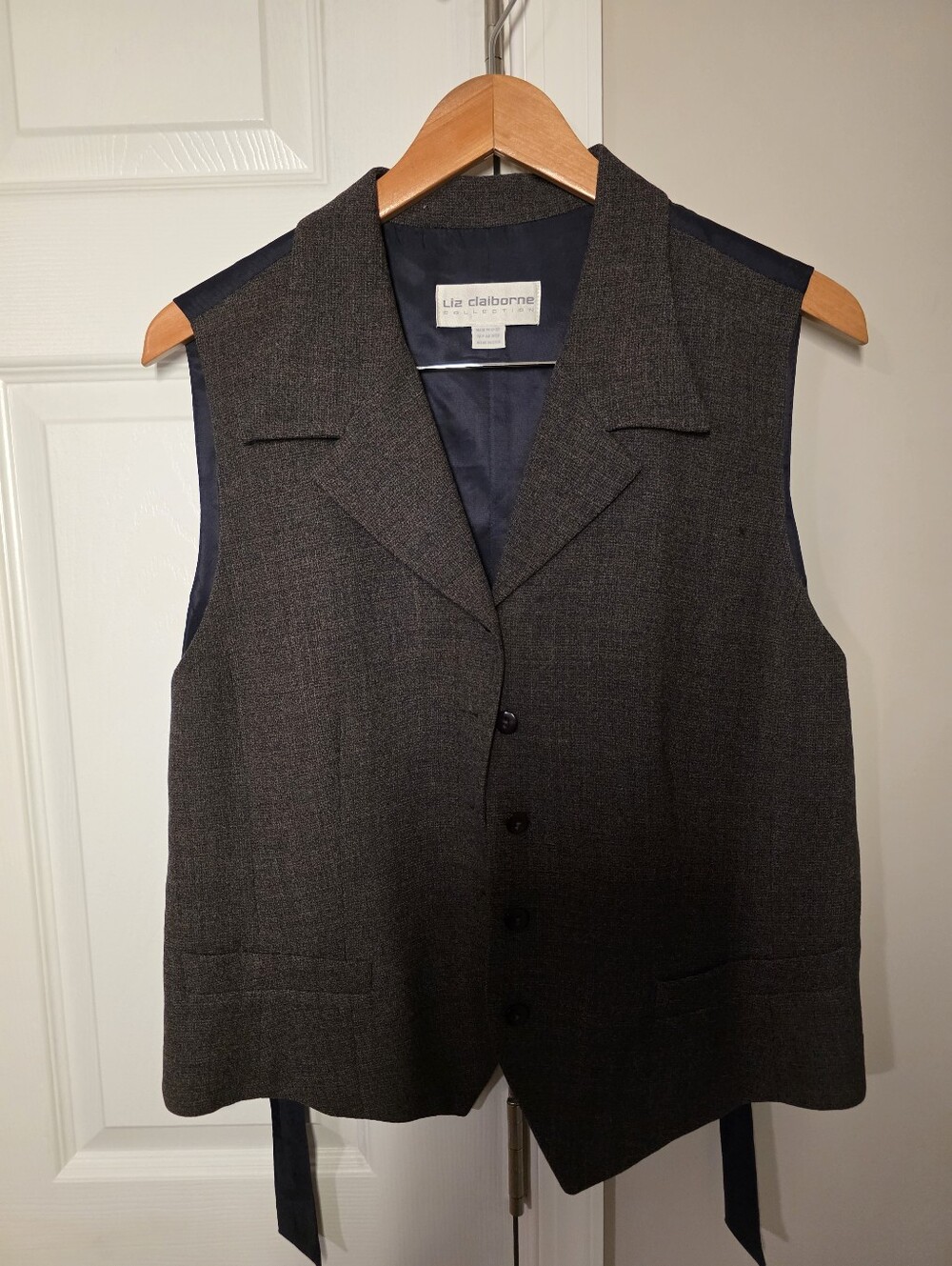 Liz Claiborne Charcoal Vest with Navy Back
